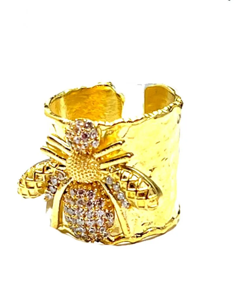 ANILLO ANCHO MUJER DORADO BAÑADO EN ORO CON ABEJA ADORNADA CON CIRCONITAS