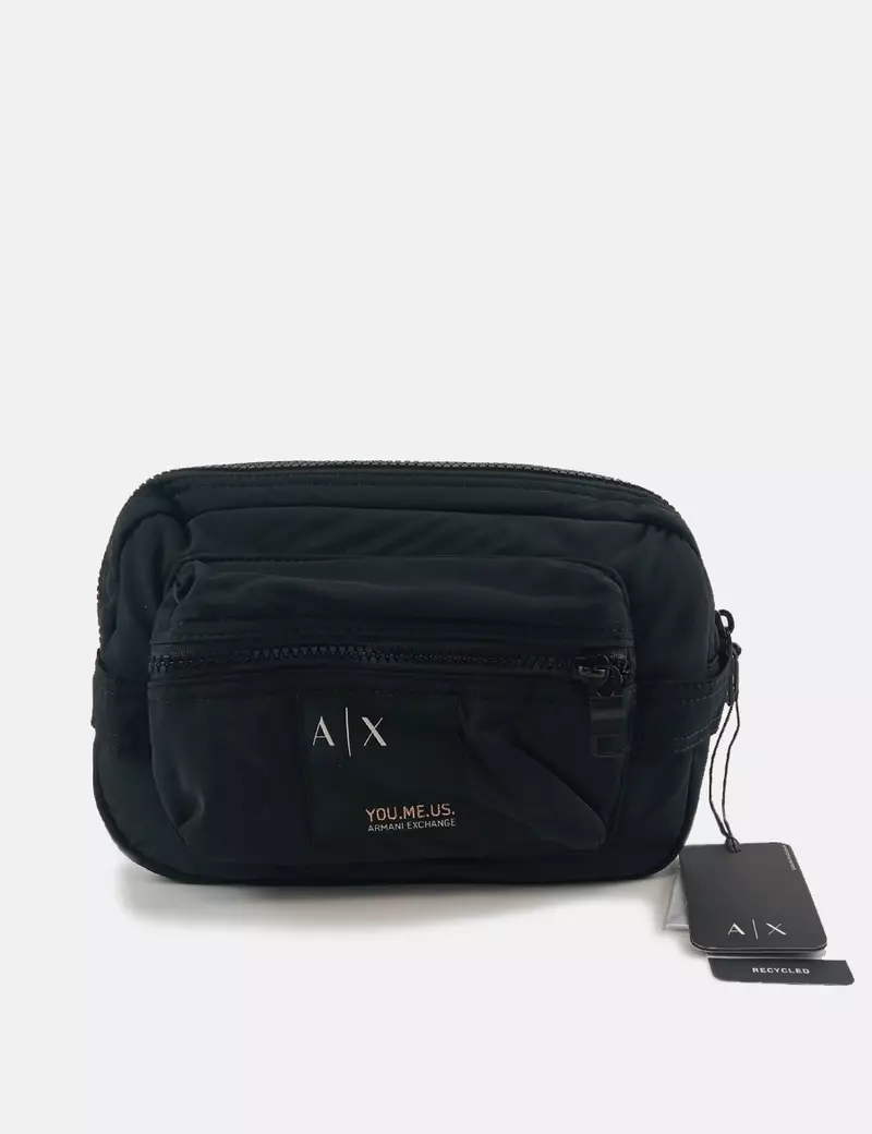 Armani Exchange  Riñonera negra impermeable