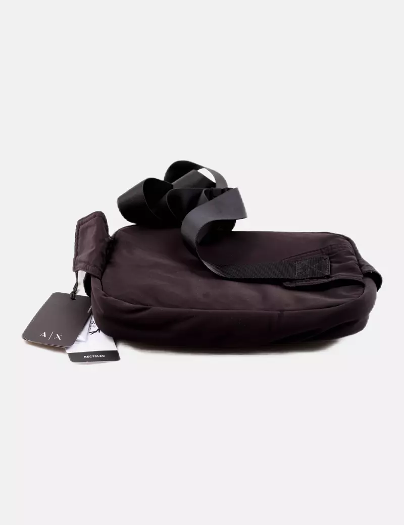 Armani Exchange  Riñonera negra impermeable