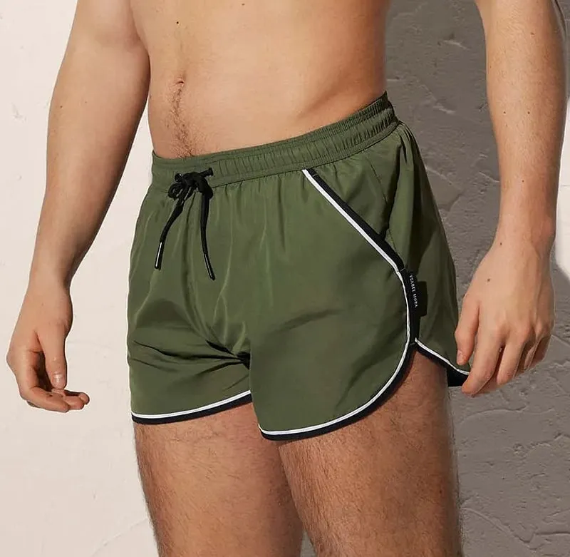 Bañador Ysabel Mora de hombre en verde y corte deportivo