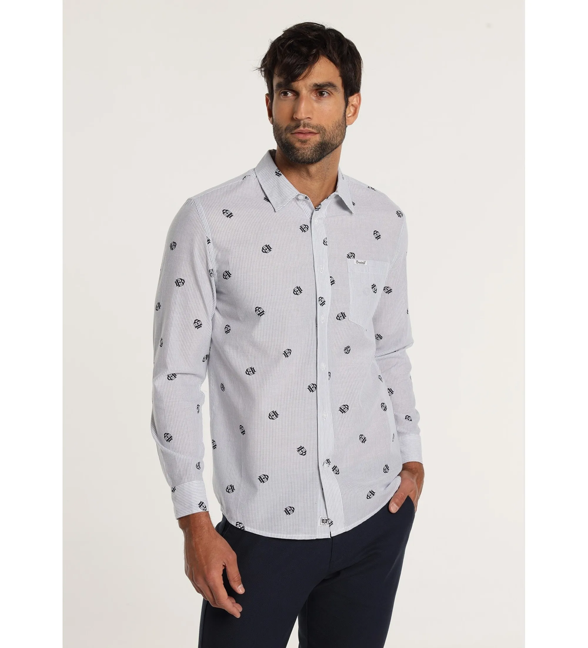 BENDORFF  CAMISA DE MANGA LARGA MULTIRAYAS CON ESTAMPADO AZUL