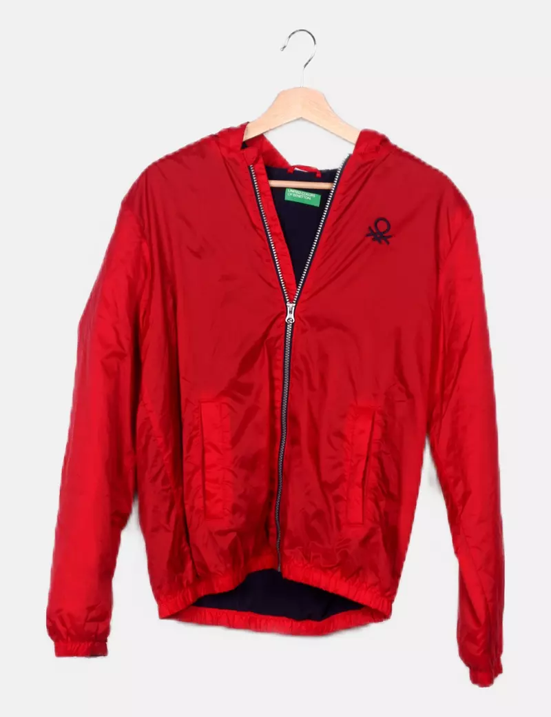 Benetton Chaqueta impermeable roja