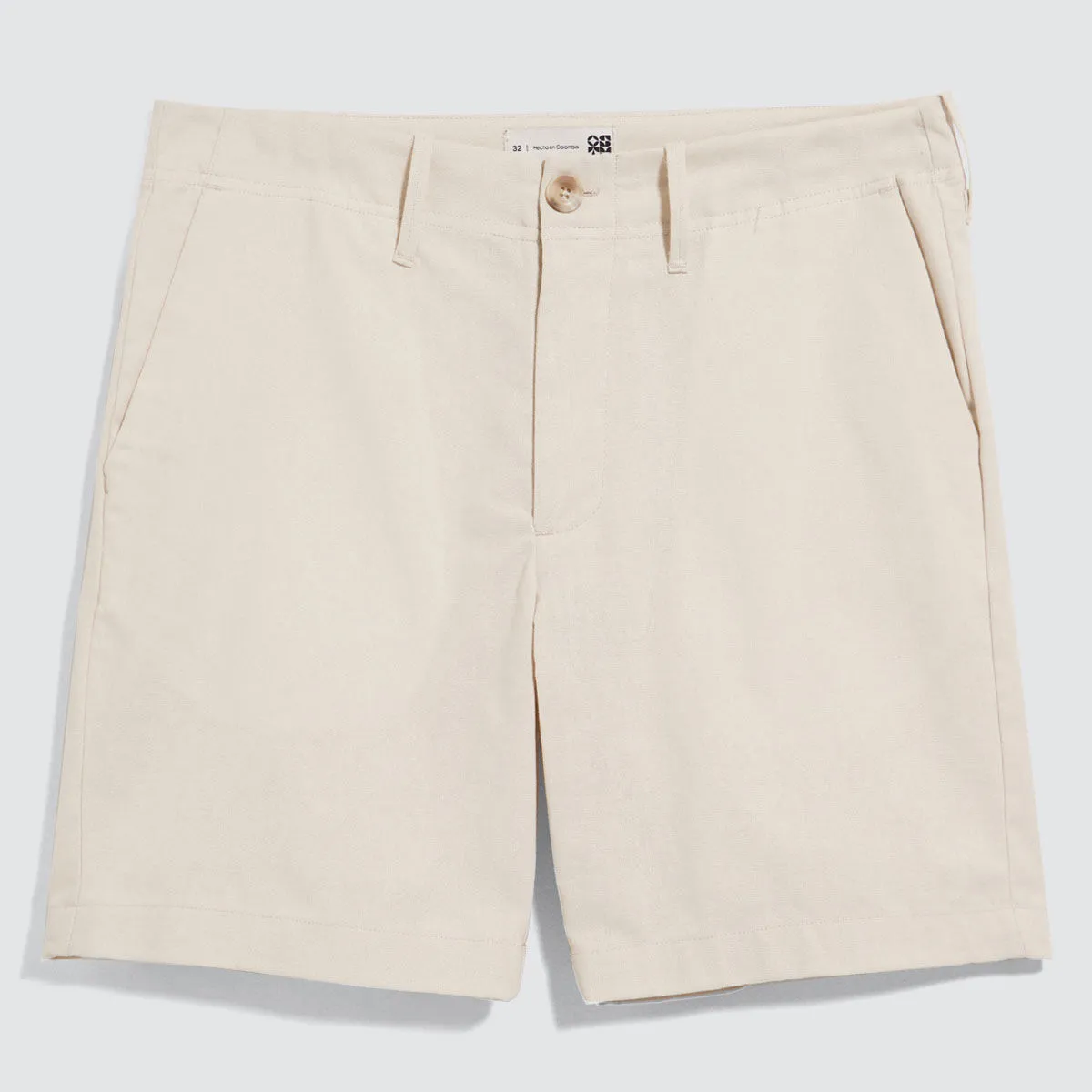 Bermuda Tipo Chino Con Bolsillos