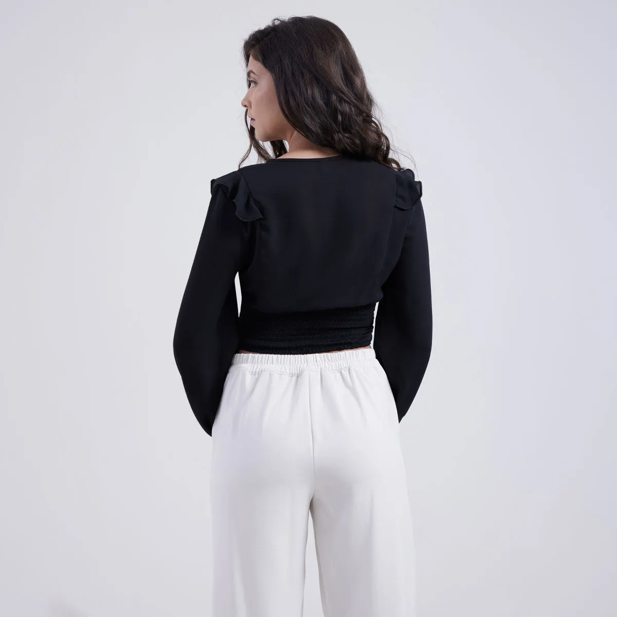 Blusa Escotada Con Boleros
