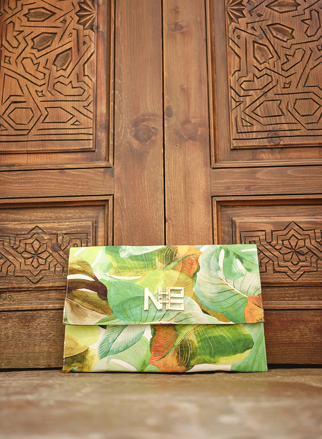 Bolso invitadas estampado
