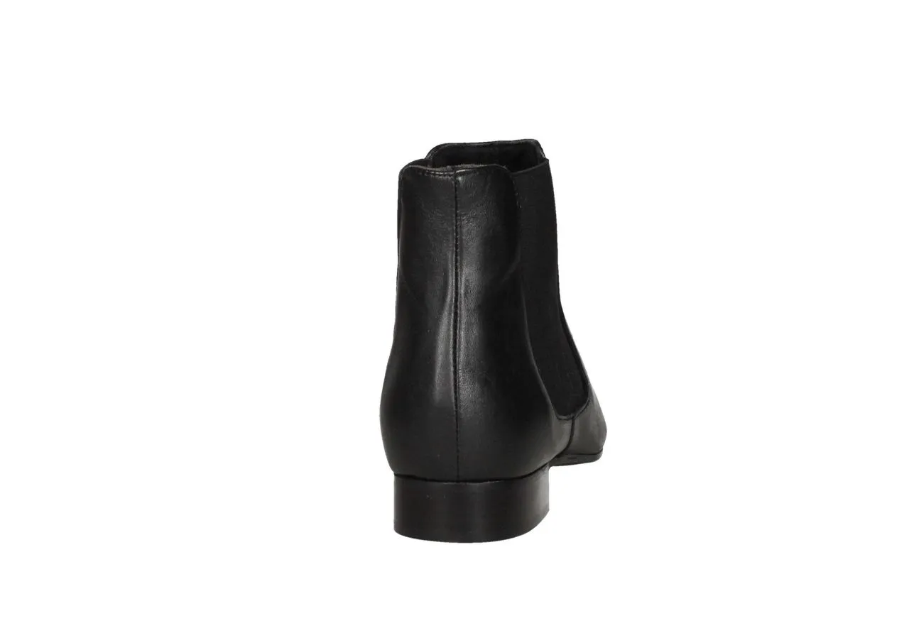 Botin Negro Elasticos Laterales Fino