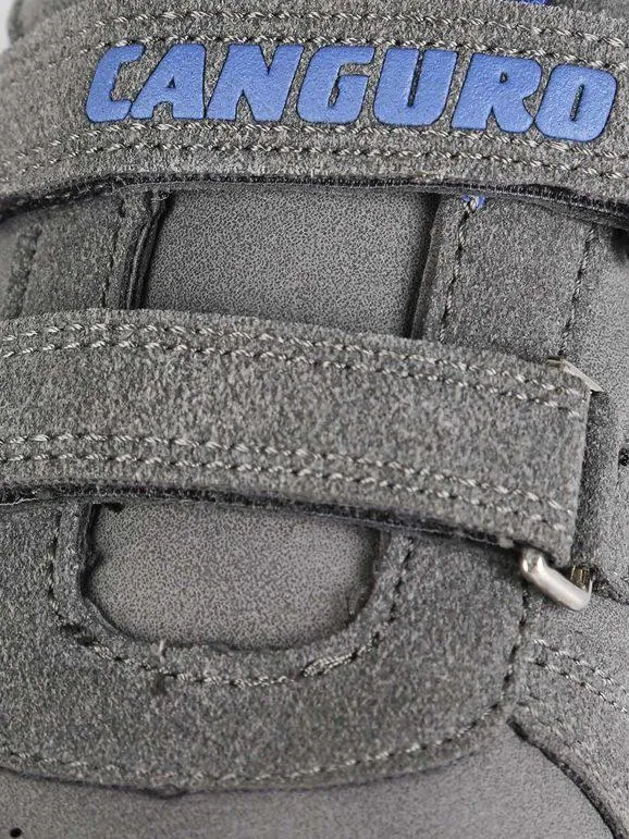 Canguro Zapatillas de bebé con lágrimas