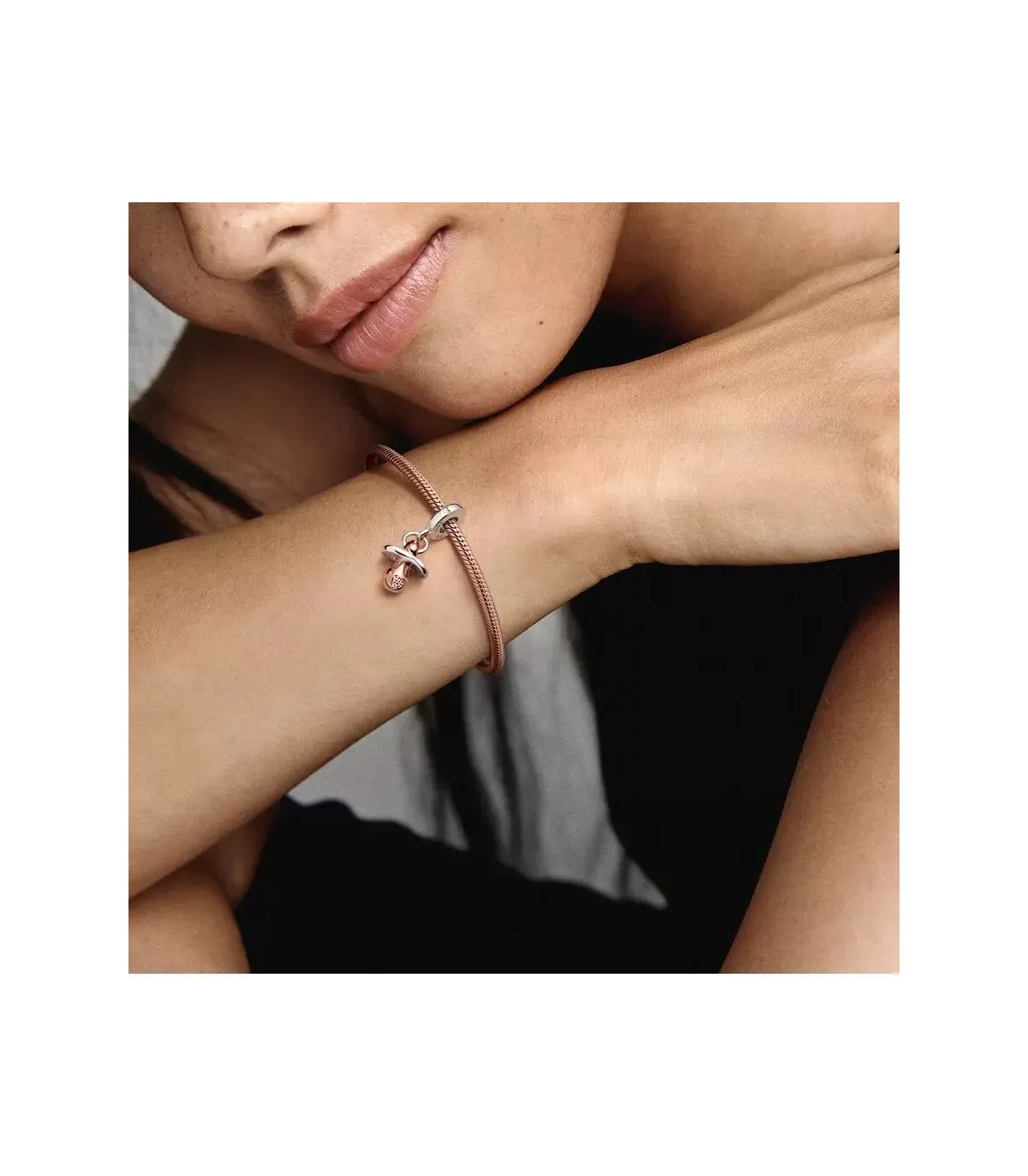 CHARM COLGANTE PANDORA CHUPETE BEBE BICOLOR  781490C01