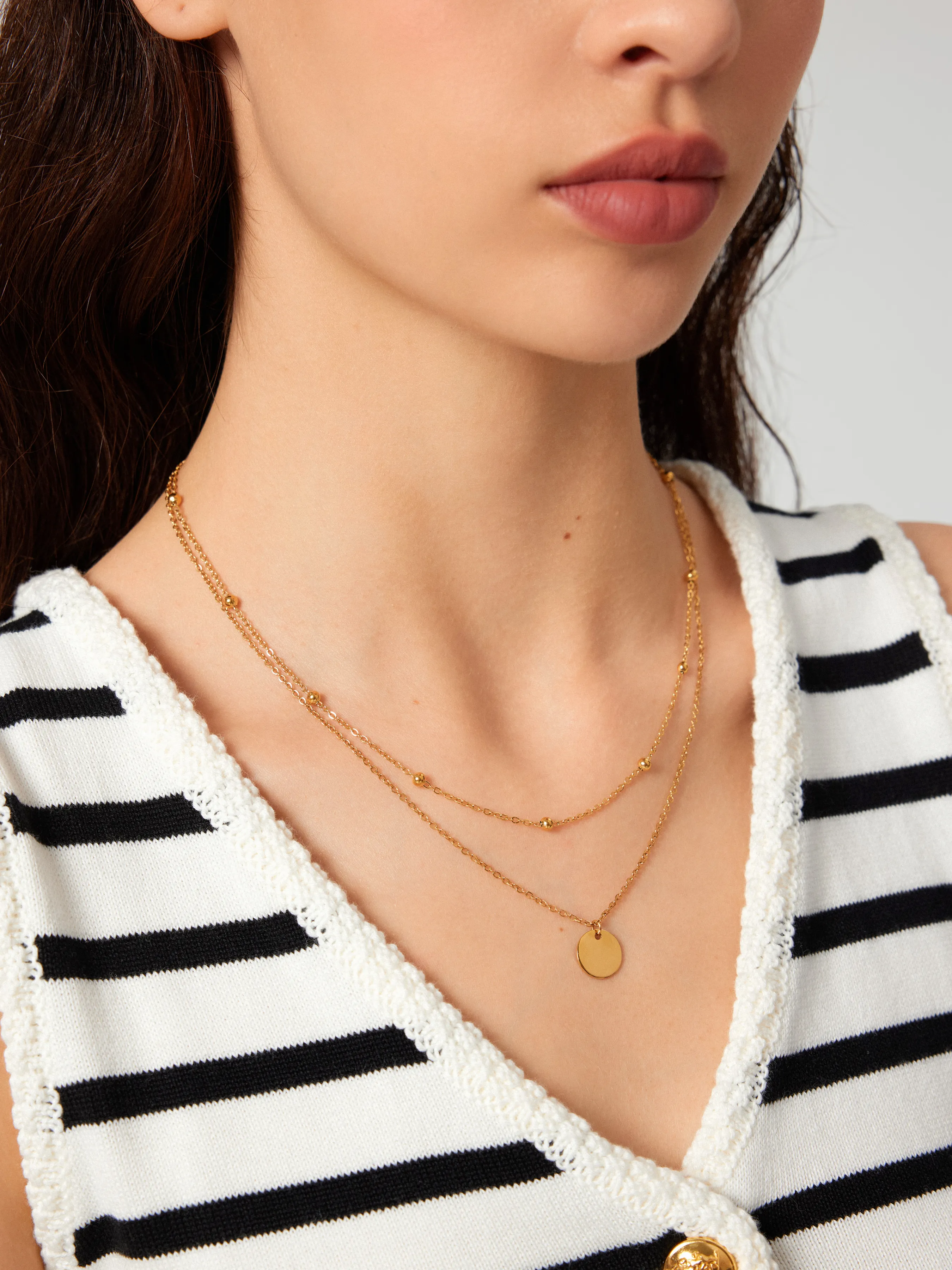 Collar con Dije de Cuentas Redondas de Doble Capa