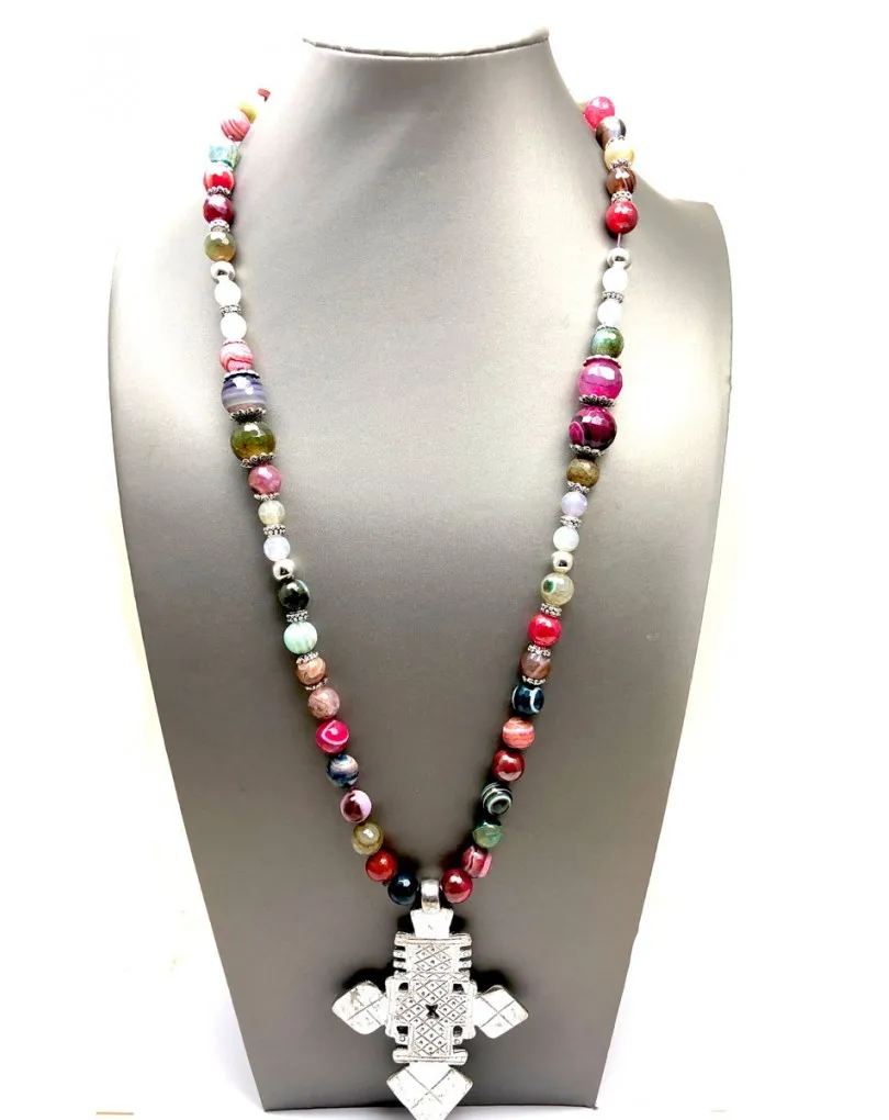 COLLARES DE PIEDRAS SEMIPRECIOSAS CON CRUZ TUAREG DE PLATA