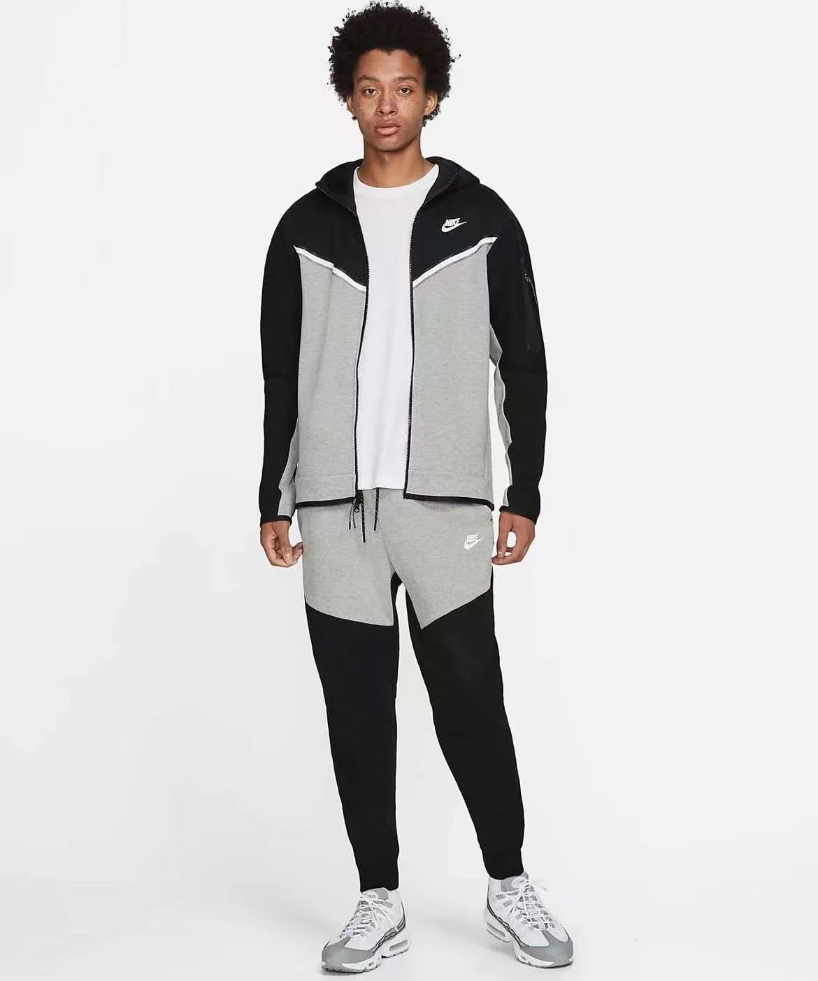 Conjunto de Chándal Nike Tech Fleece Negro/Gris