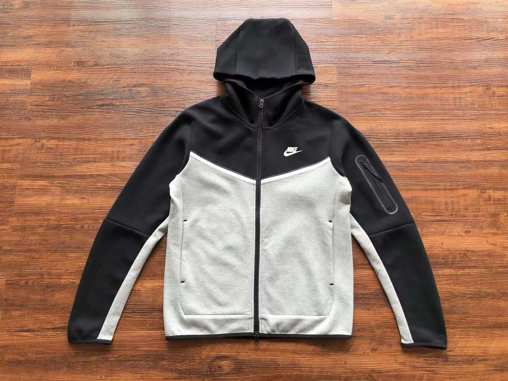 Conjunto de Chándal Nike Tech Fleece Negro/Gris