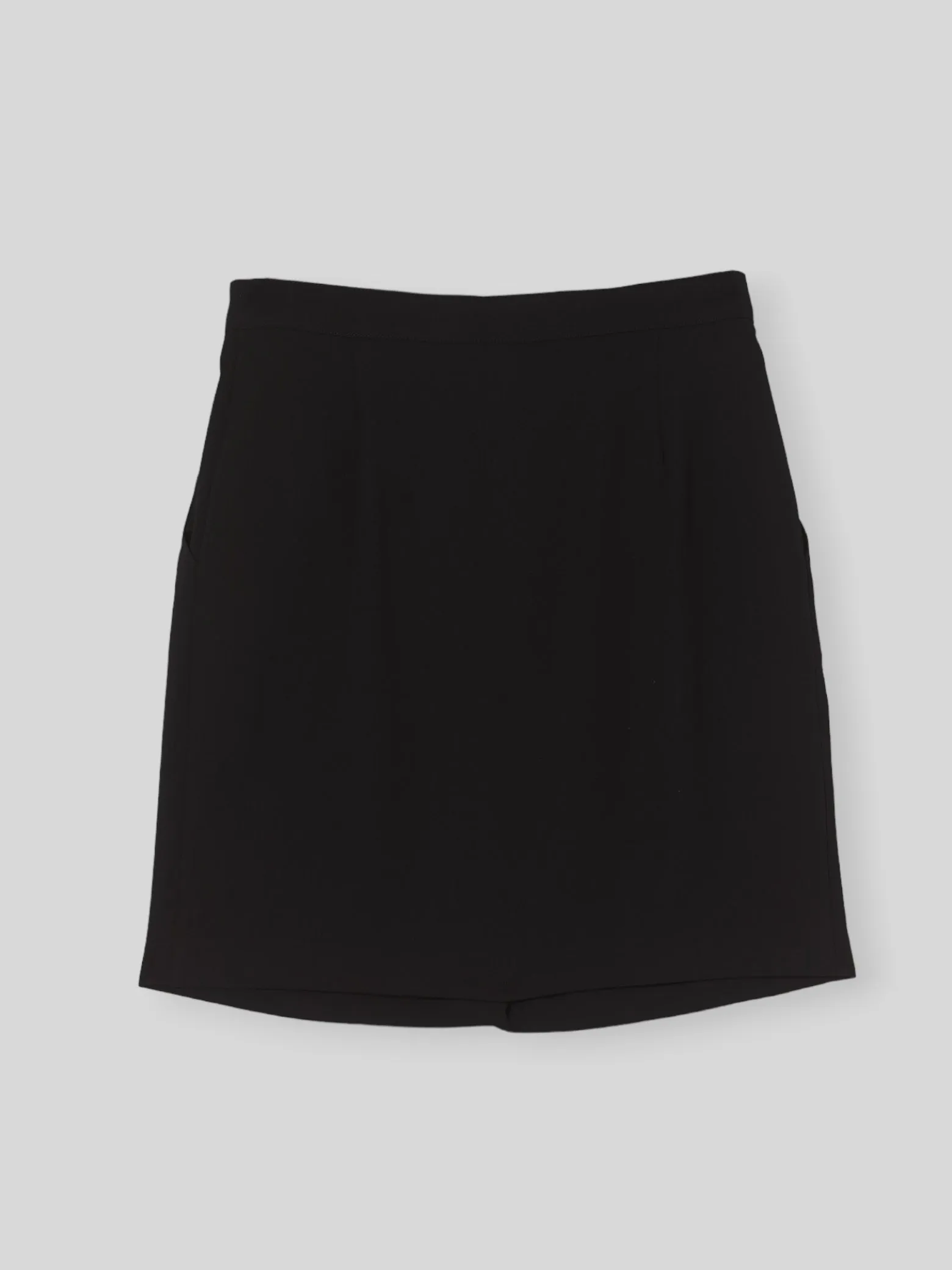 Falda clasica negro