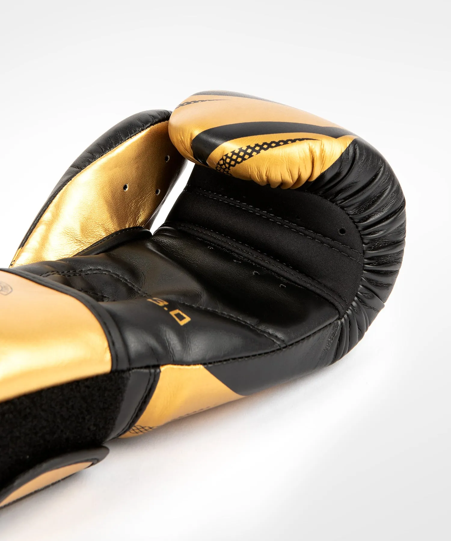 Guantes Challenger Super Saver: Dorado/Negro
