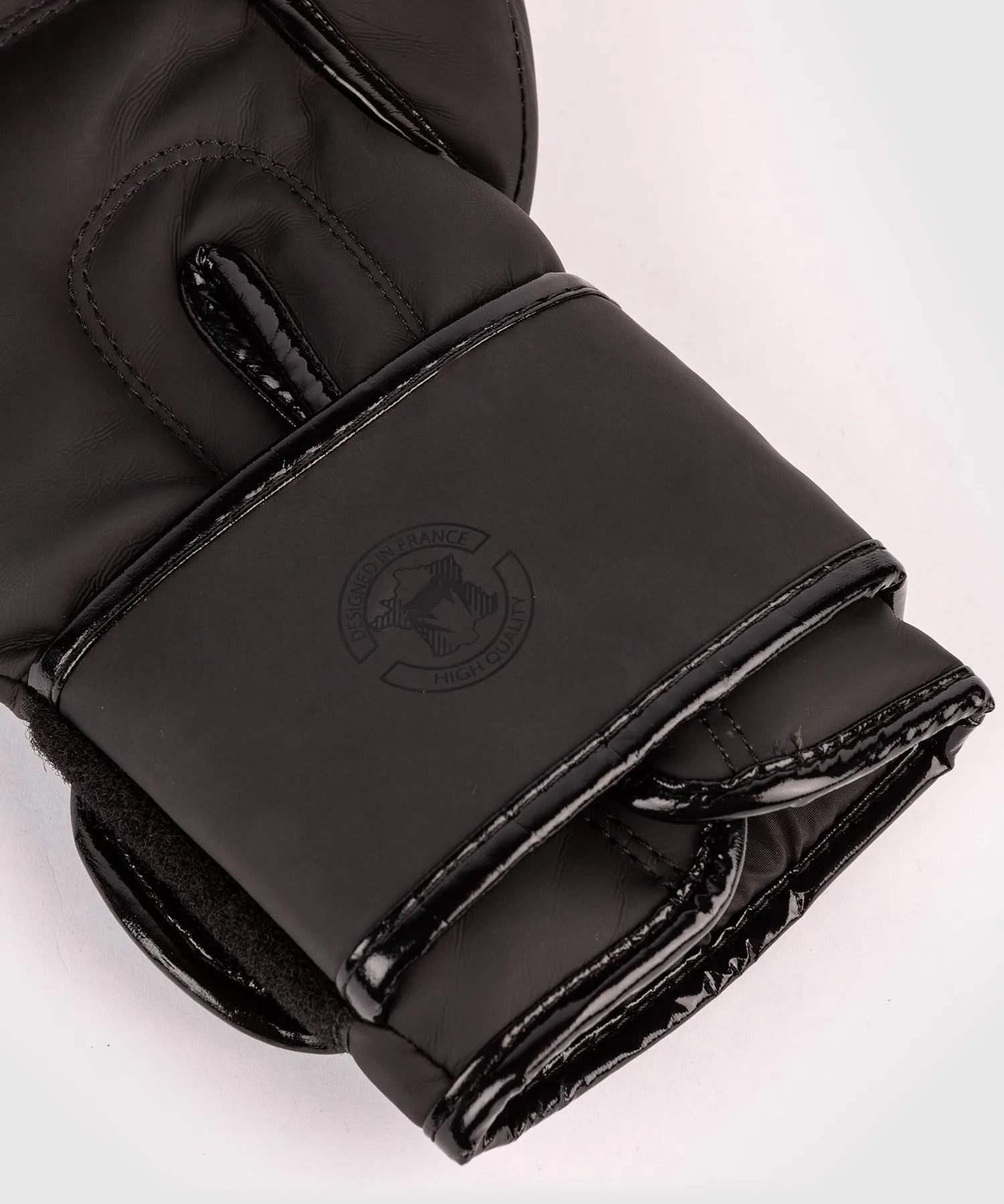 GUANTES DE BOXEO VENUM CONTENDER 2.0  NEGRO/NEGRO
