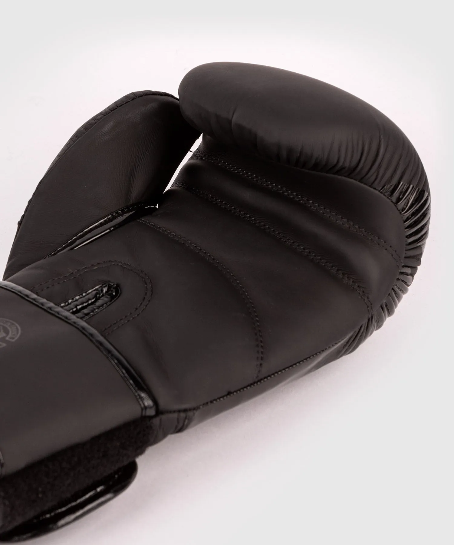 GUANTES DE BOXEO VENUM CONTENDER 2.0  NEGRO/NEGRO