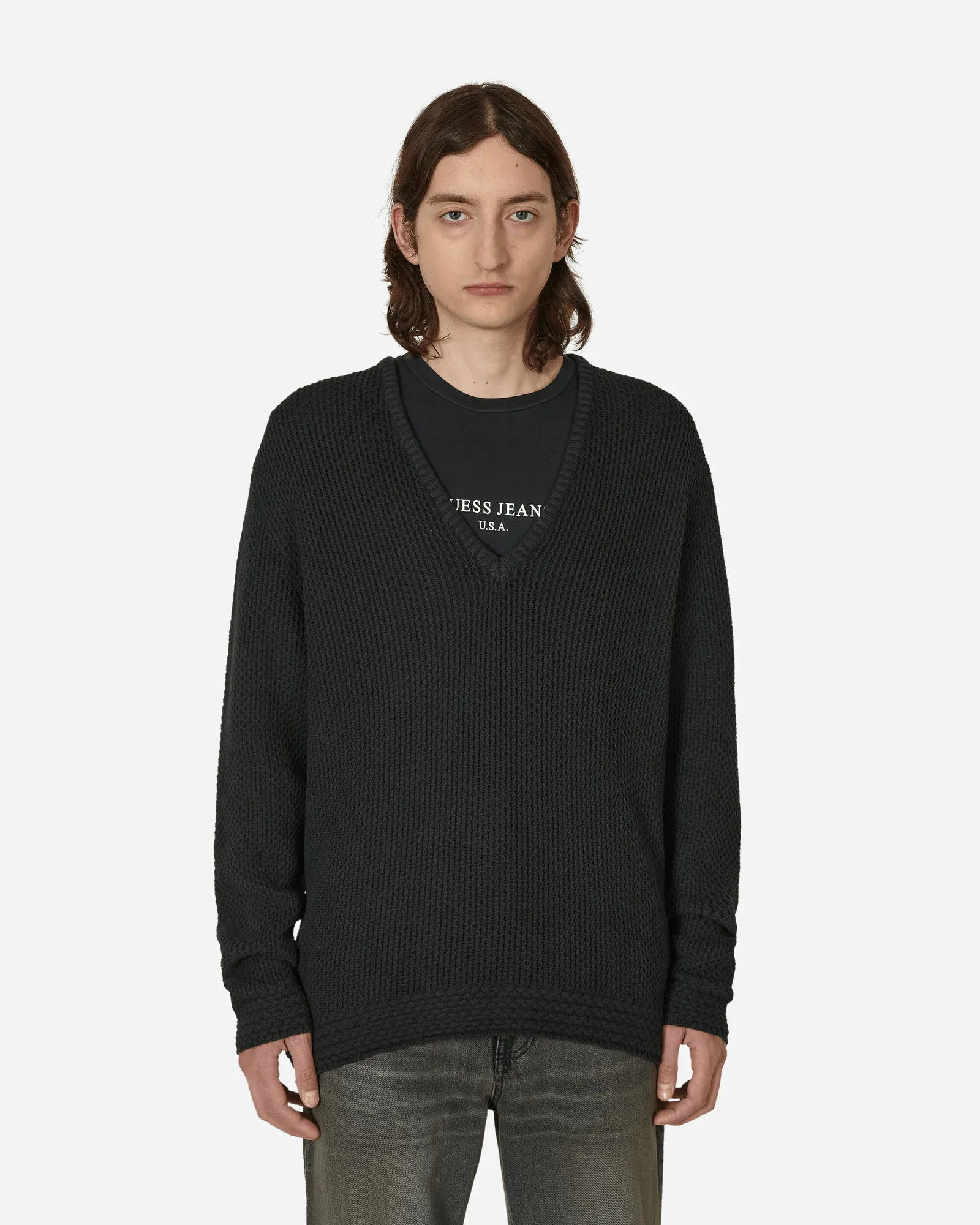 GUESS VNECK SWEATER