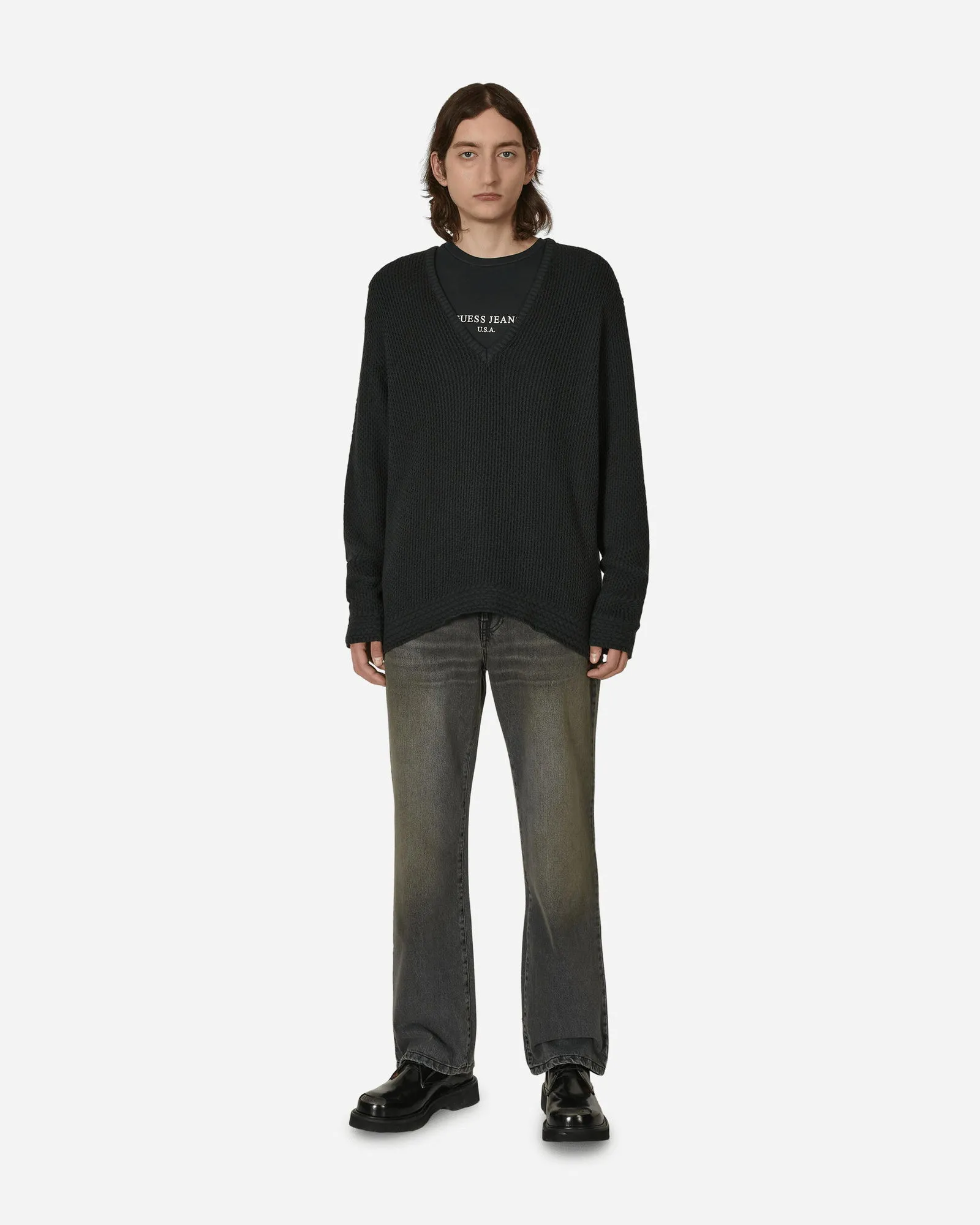 GUESS VNECK SWEATER