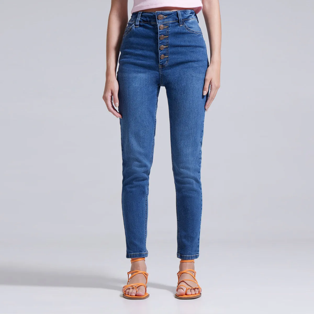Jean Tipo Skinny Con Botonadura