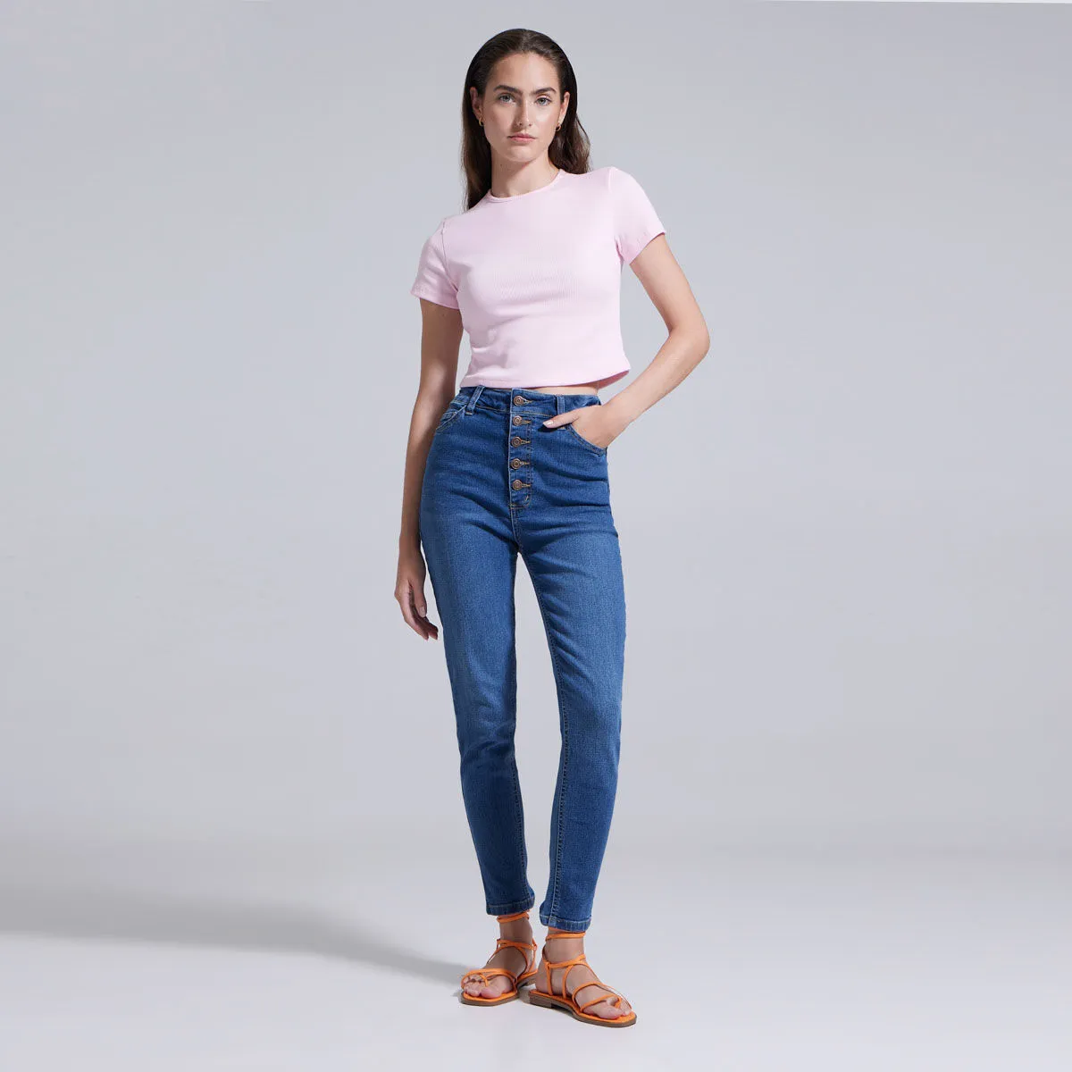 Jean Tipo Skinny Con Botonadura