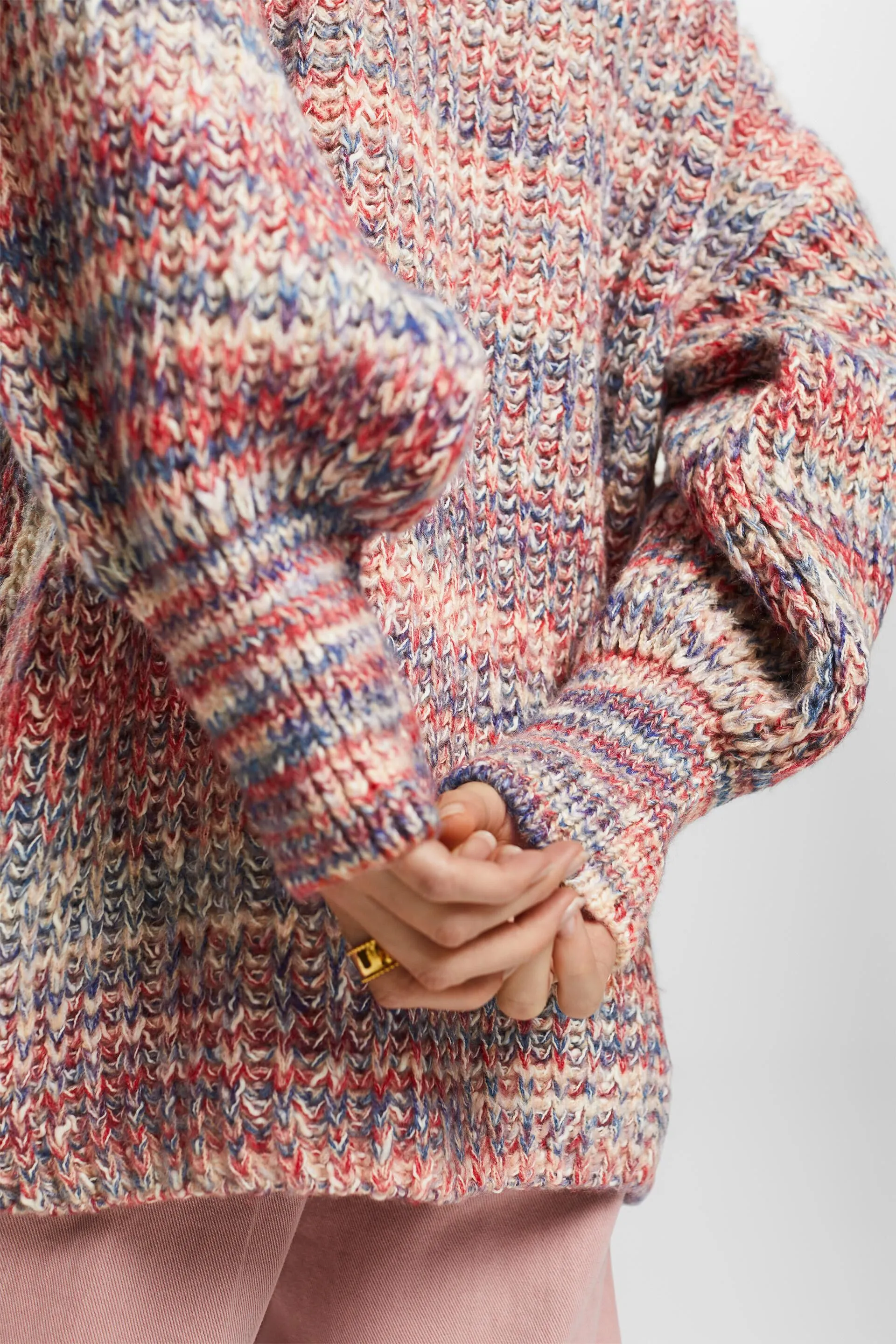 Jersey multicolor con cuello alto