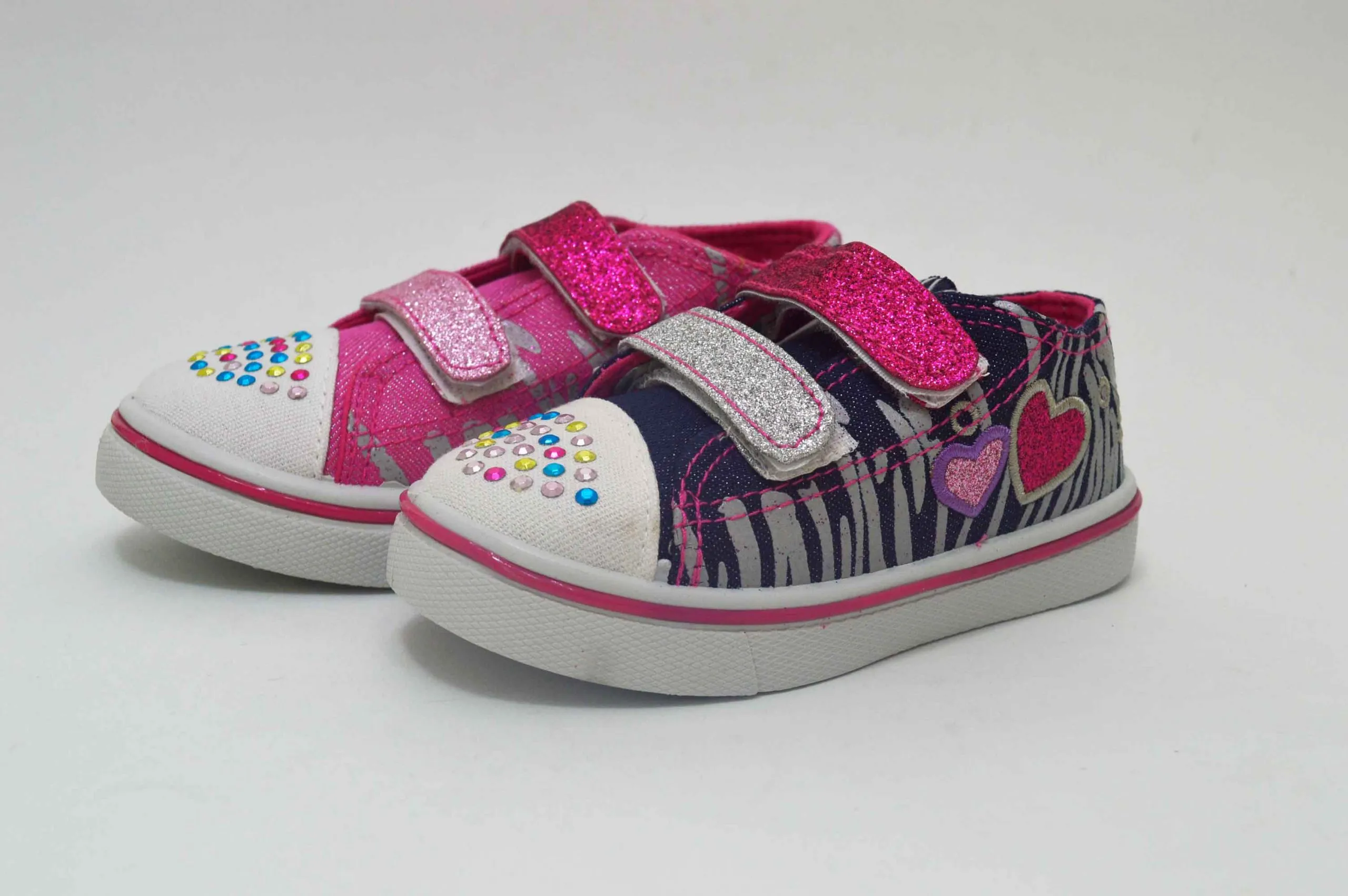 Lona glitter con puntera niña