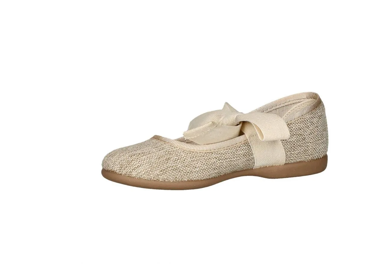 Mercedes Lino Beig Con Lazada