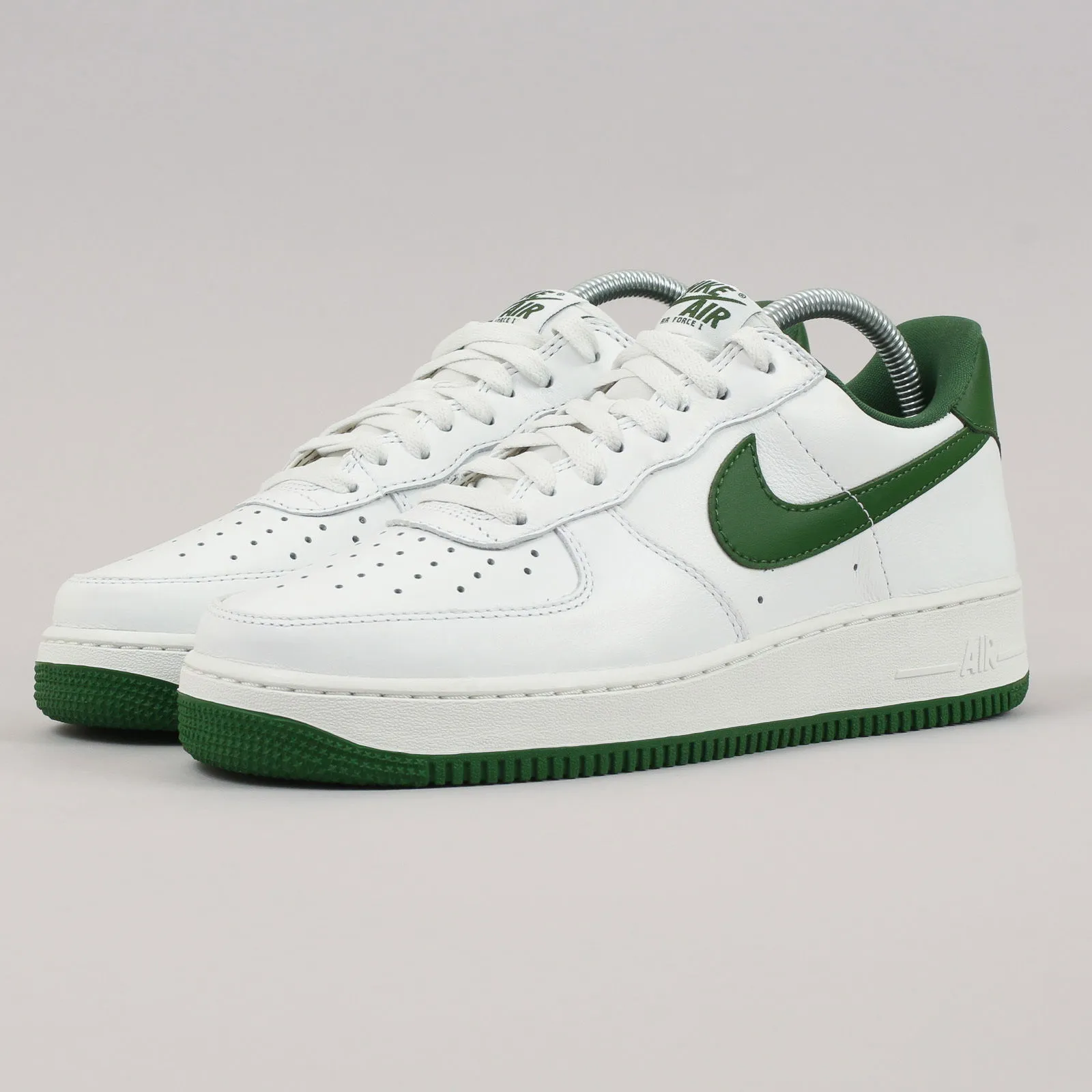 Nike Air Force 1 Low Retro