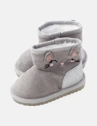 NoName Bota gris con borreguito