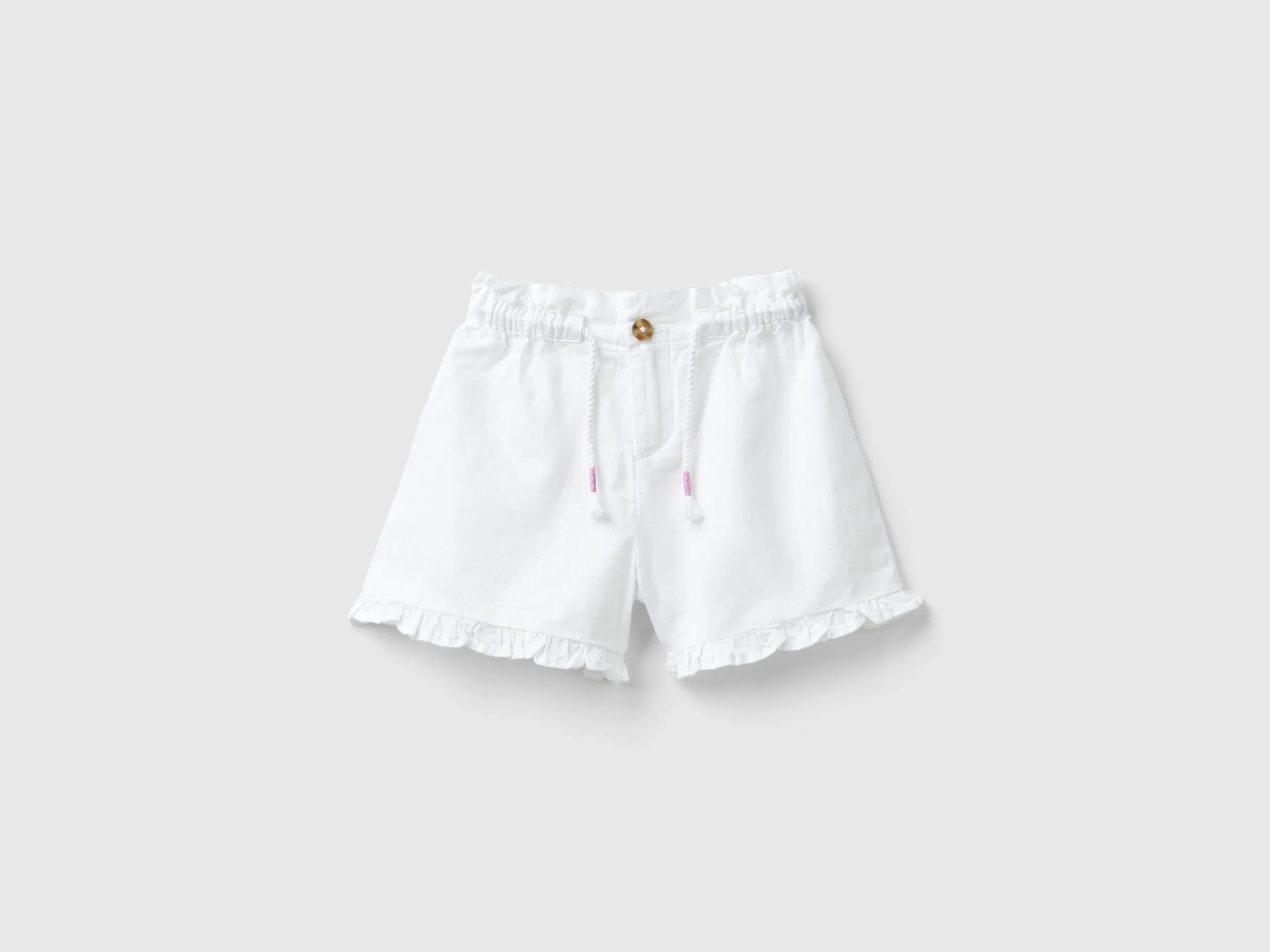 Pantalón corto de lino mixto con cordón