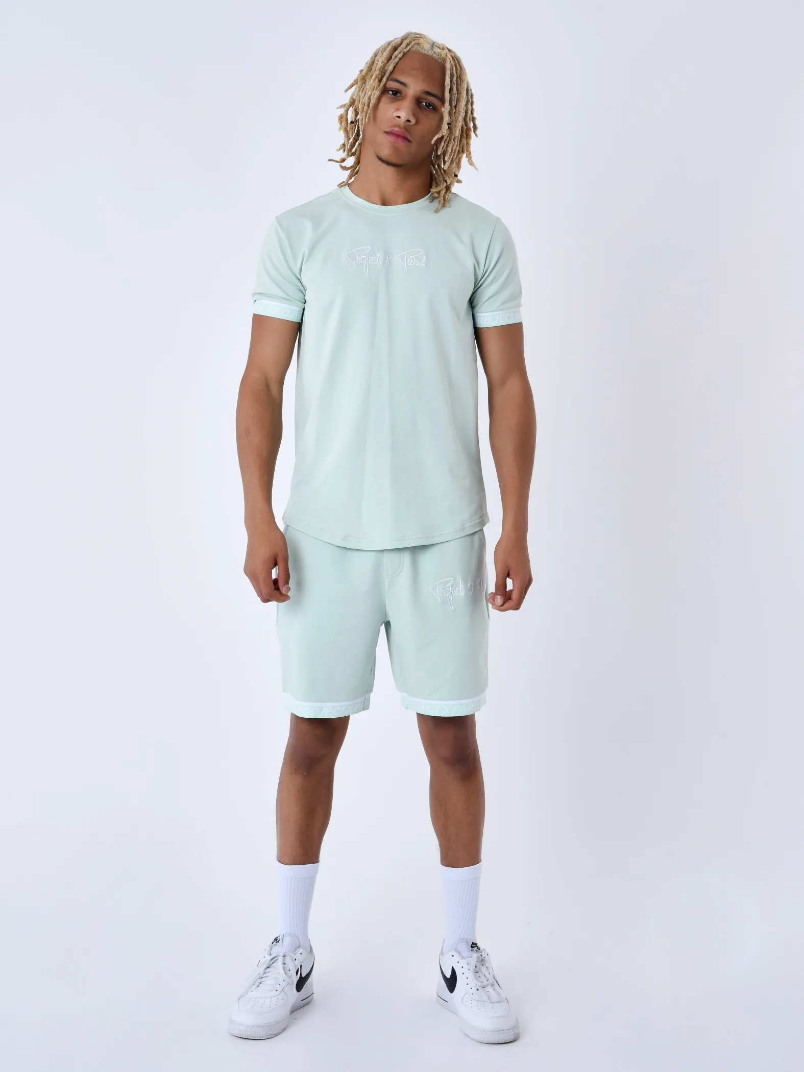Pantalones cortos con bandas elásticas