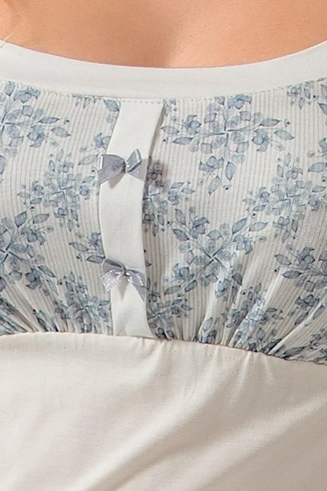 Pijama color crudo con azul 