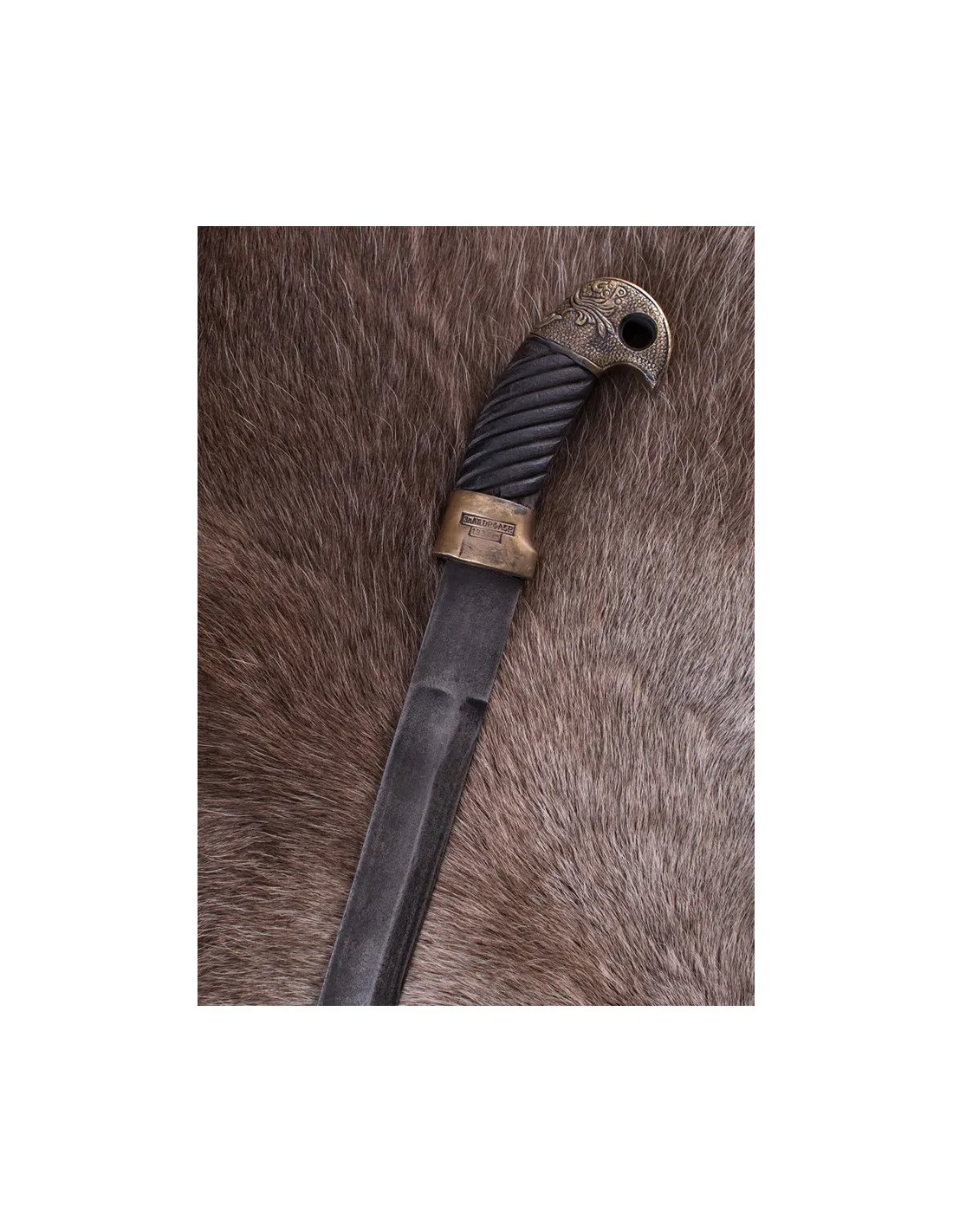 Sable Shashka envejecido, con bayoneta