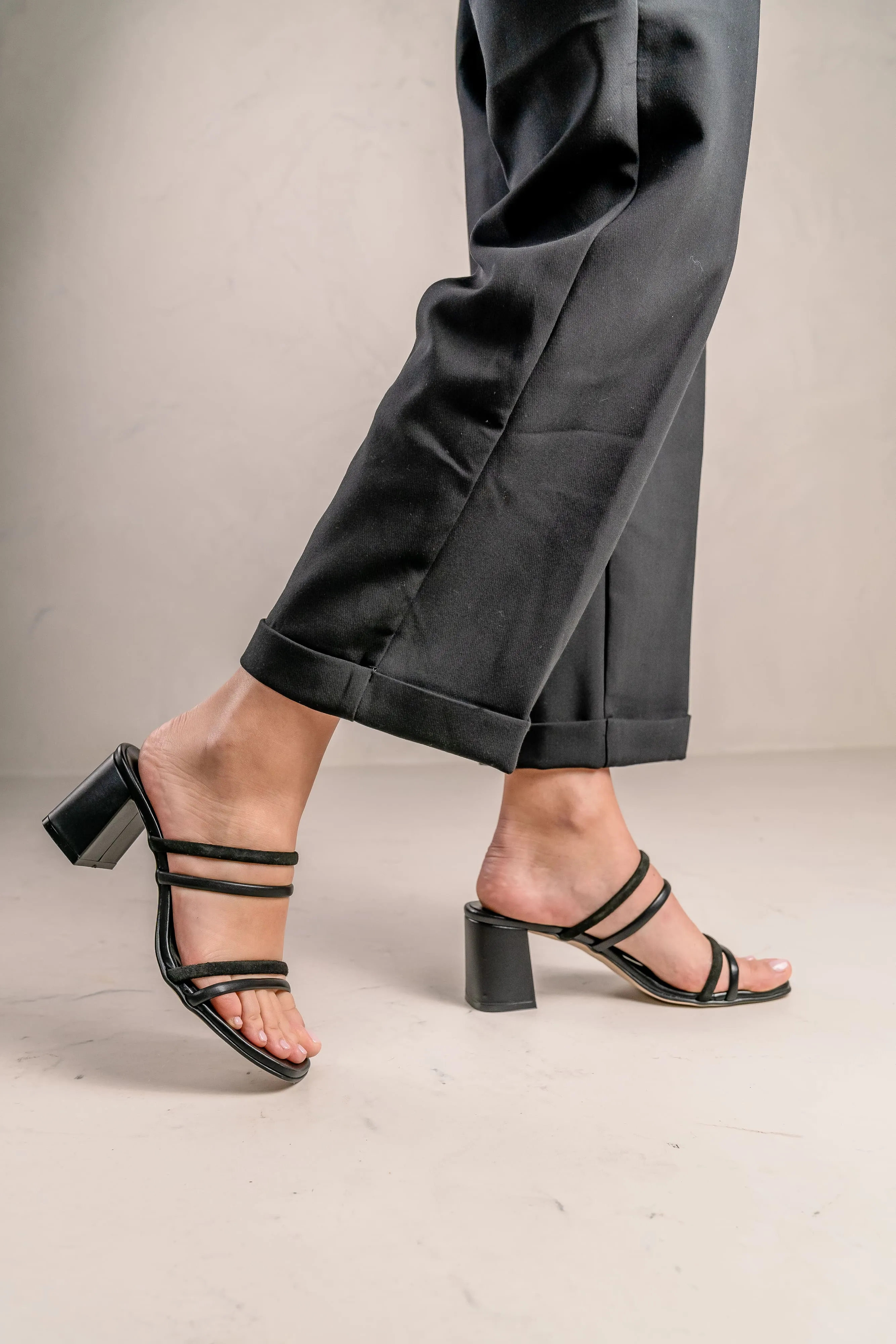 Sandalias Nolita de tiras combinadas y tacón ancho para mujer
