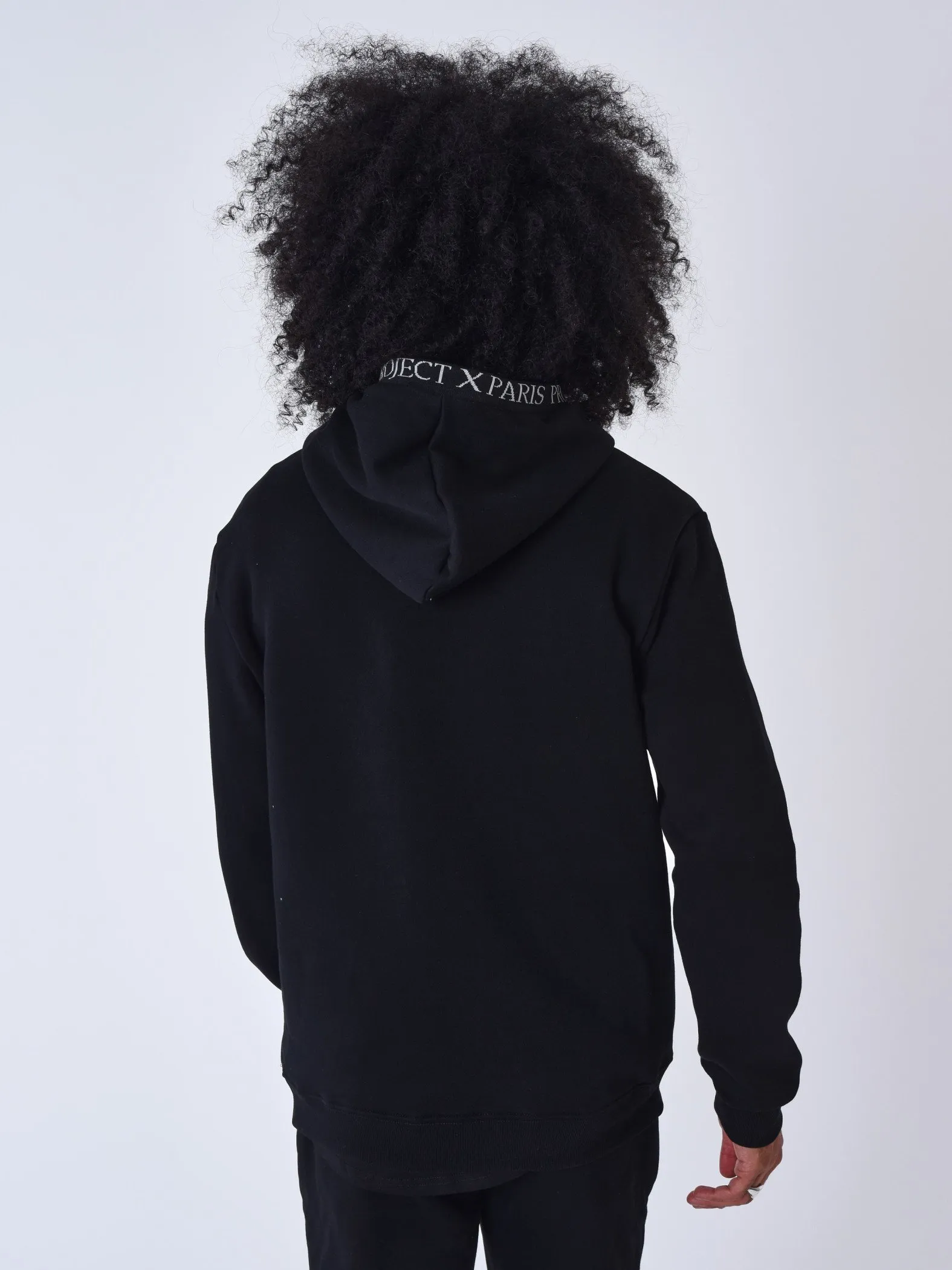Sudadera con capucha bordada Contour