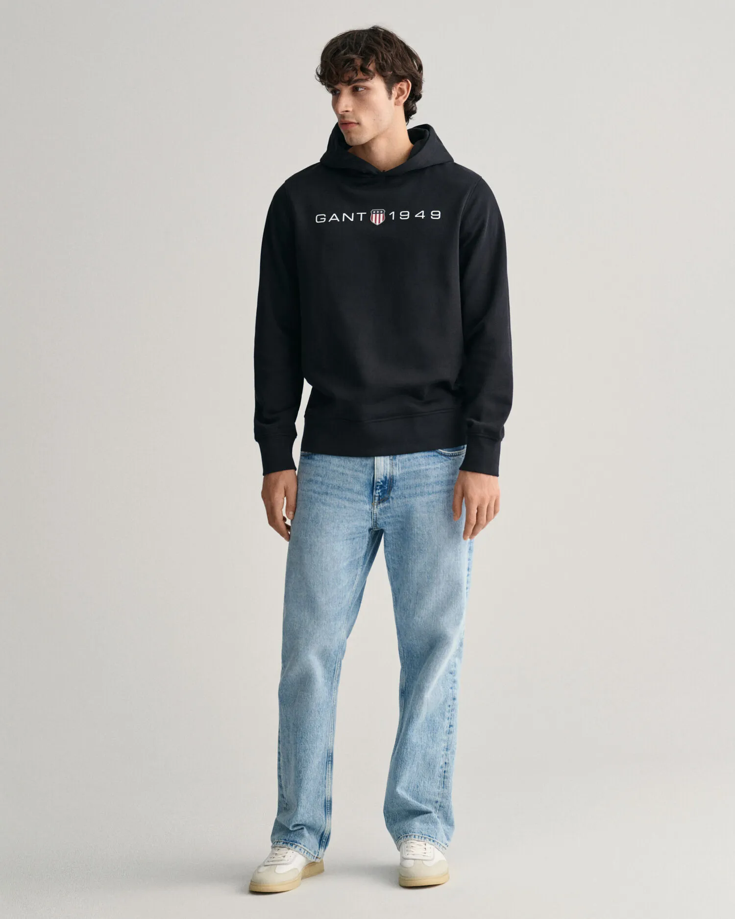 Sudadera con capucha y estampado gráfico