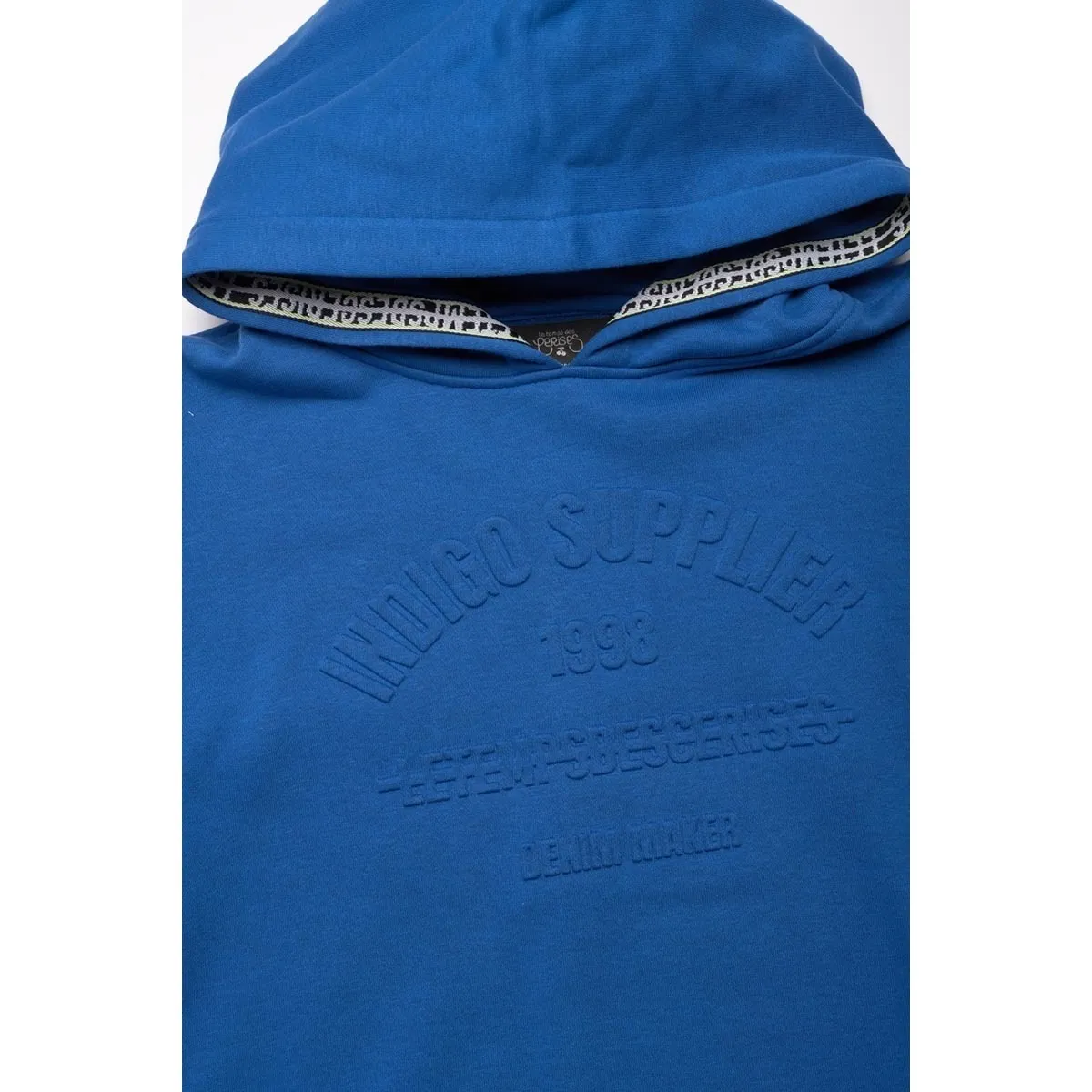 Sudadera y camisa con capucha SPYBO