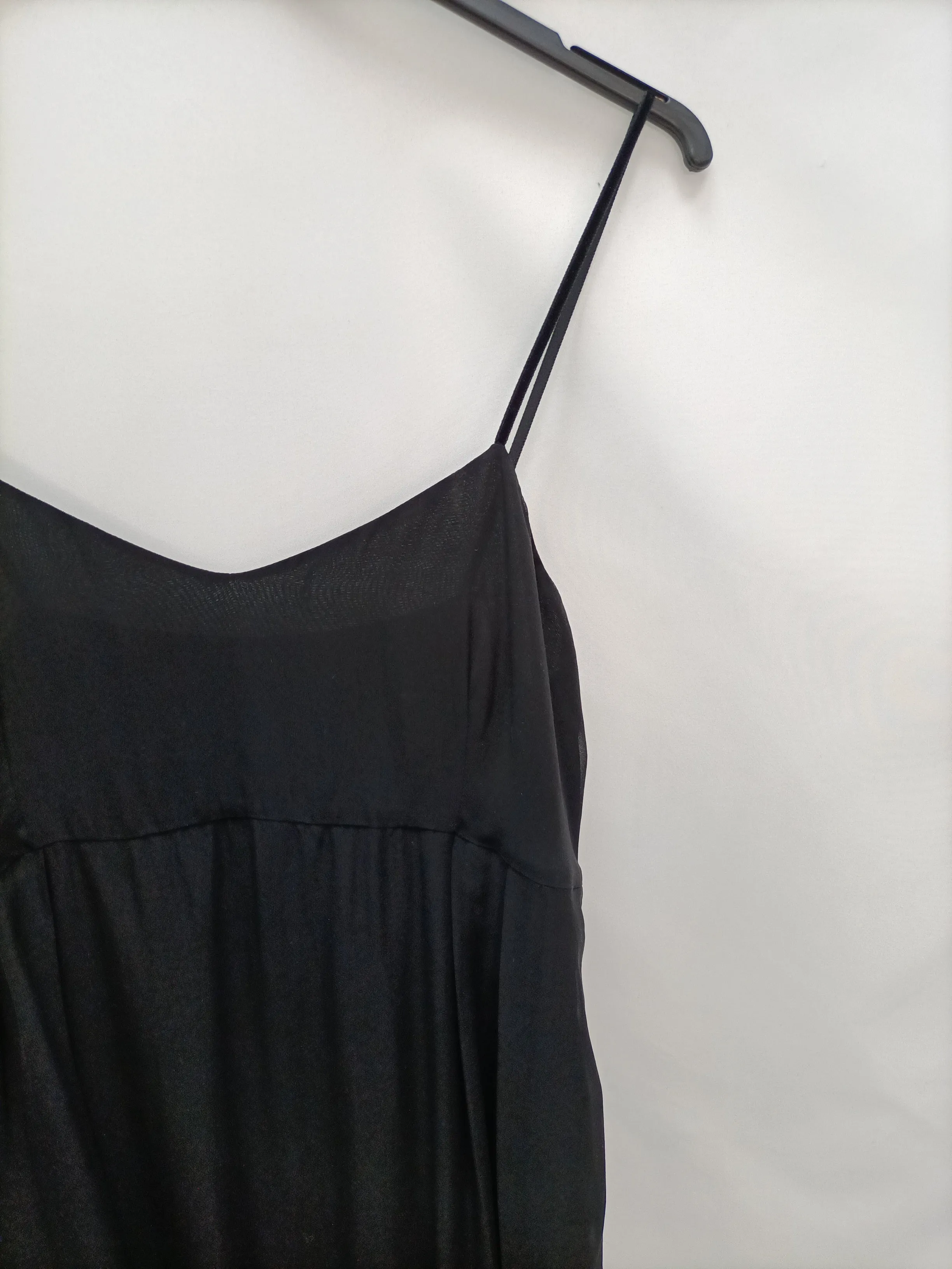 TINTORETTOO. Vestido negro tirantes  T.36