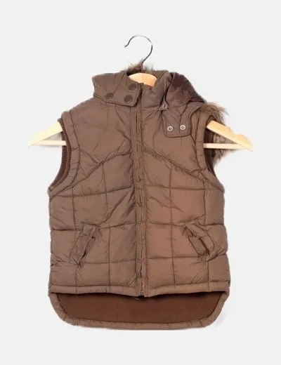 Zara Chaleco verde impermeable con borrego interior