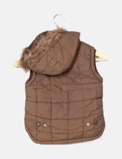 Zara Chaleco verde impermeable con borrego interior