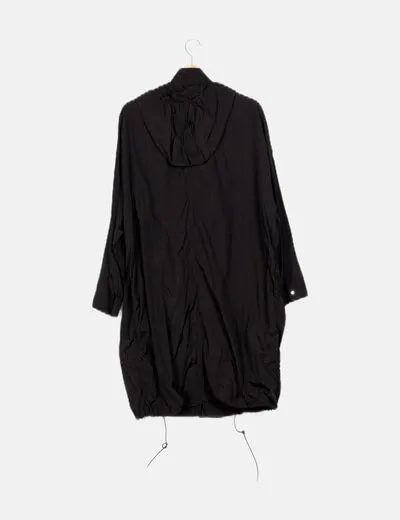 Zara Parka negra con capucha